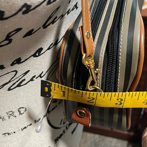 Allan Edward 90s Pequin striped,coated leather crossbody bag. removable straps - Picture 14 of 15